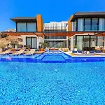 Pax - Kalkan Villa *