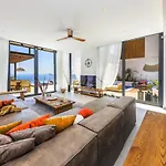 Pax - Kalkan *